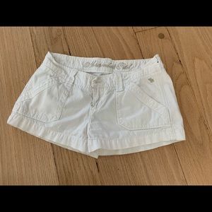 Abercrombie & Fitch White Jean shorts